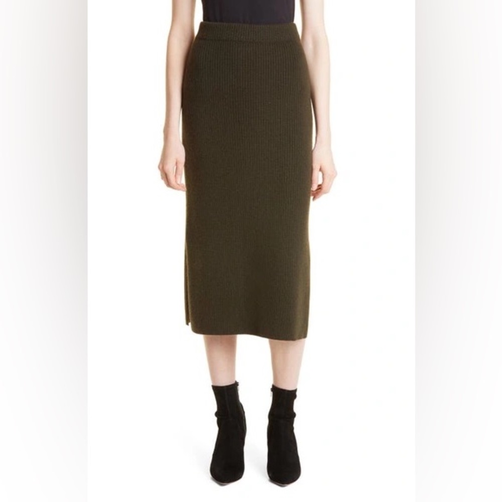 Vince Ribbed Wool & Cashmere Blend Skirt in Dark Grey/ Black